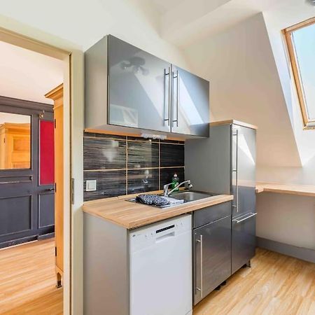 Modern Colonial Style, Central, Rooftop, Bbq Wina Bagian luar foto