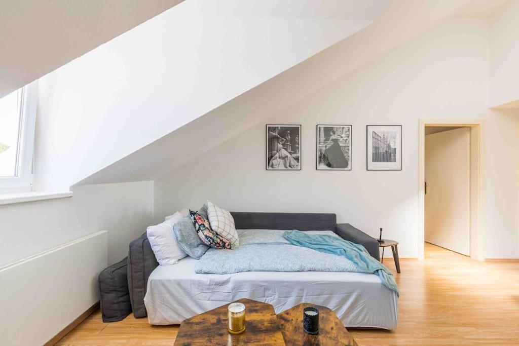 Modern Colonial Style, Central, Rooftop, Bbq Wina Bagian luar foto